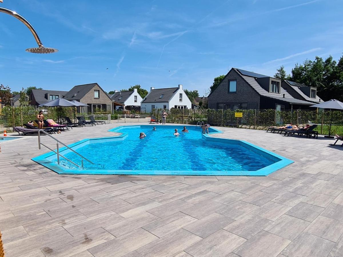 Chalet 550 Op Recreatiepark De Wielen Sint Maarten Esterno foto
