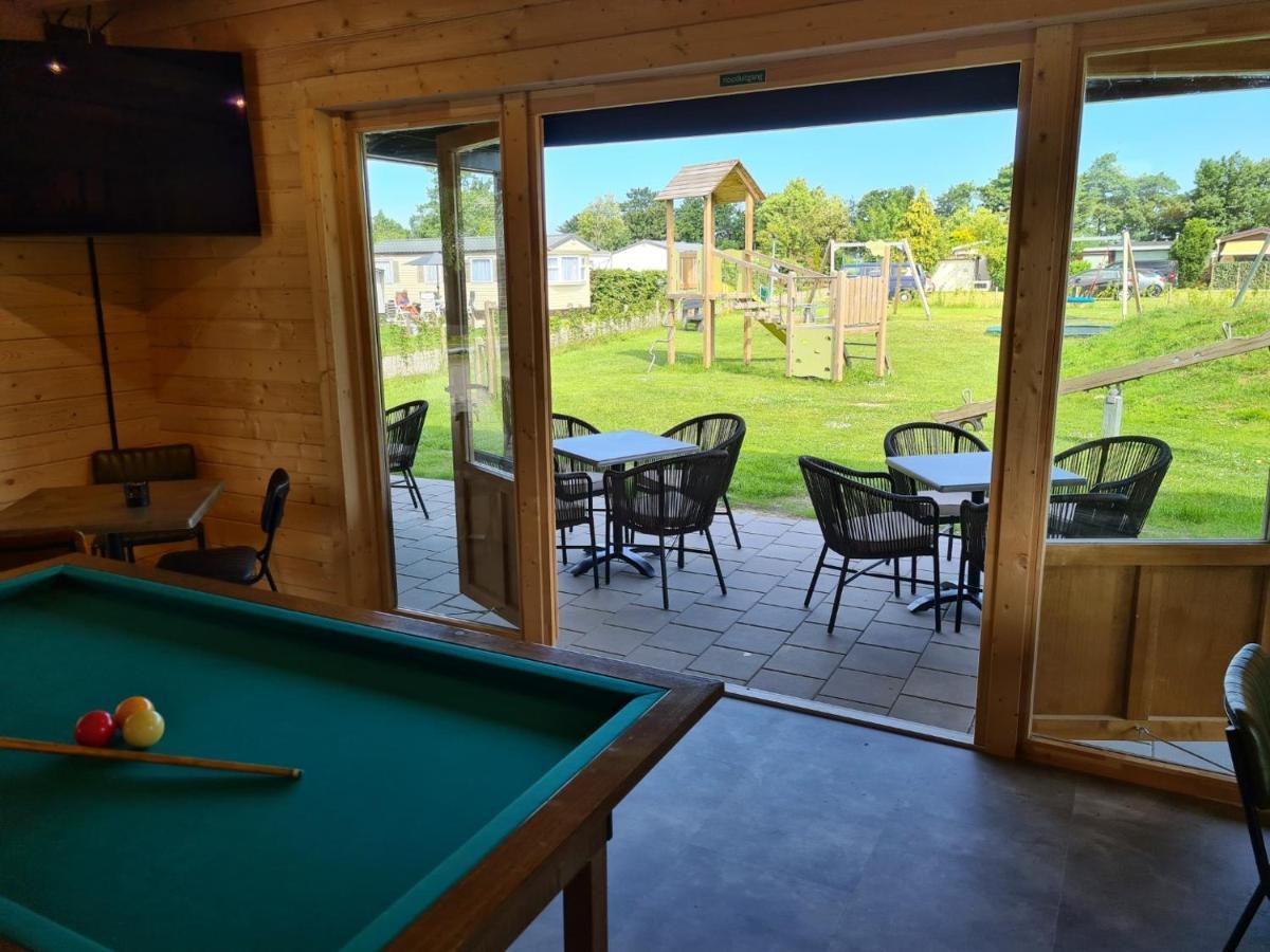 Chalet 550 Op Recreatiepark De Wielen Sint Maarten Esterno foto